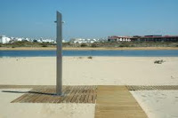 Duchas de pago en playas de Galicia